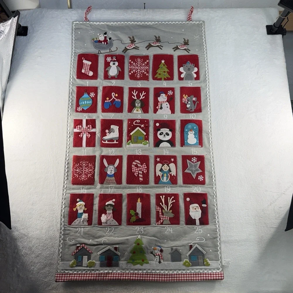 Pottery Barn Kids Advent Christmas Calendar Santa Felt Appliqué Pockets Gifts